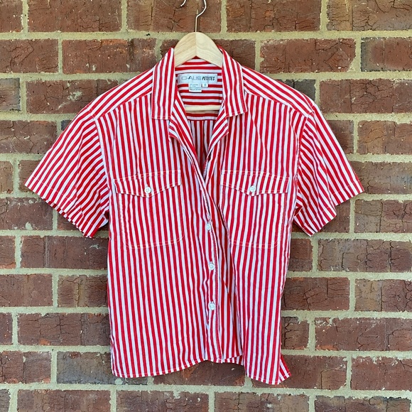 Price drop!Chaus Petites Red/White 80's Short Sleeve Button Down Carnival Stripe - Picture 1 of 9